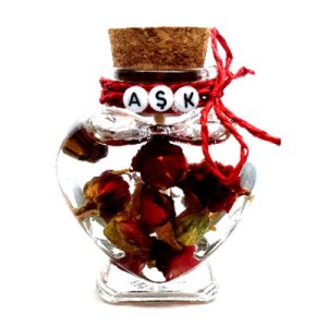 Doğal Gül Dekorlu Aşk Mum 8x6 cm