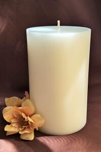 Büyük Beyaz Kütük Mum |süper Blok 550 Gr.|