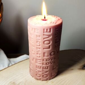 Love Oymalı Büyük silindir mum