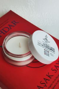 Vanilya Kokulu Mum 100 gr